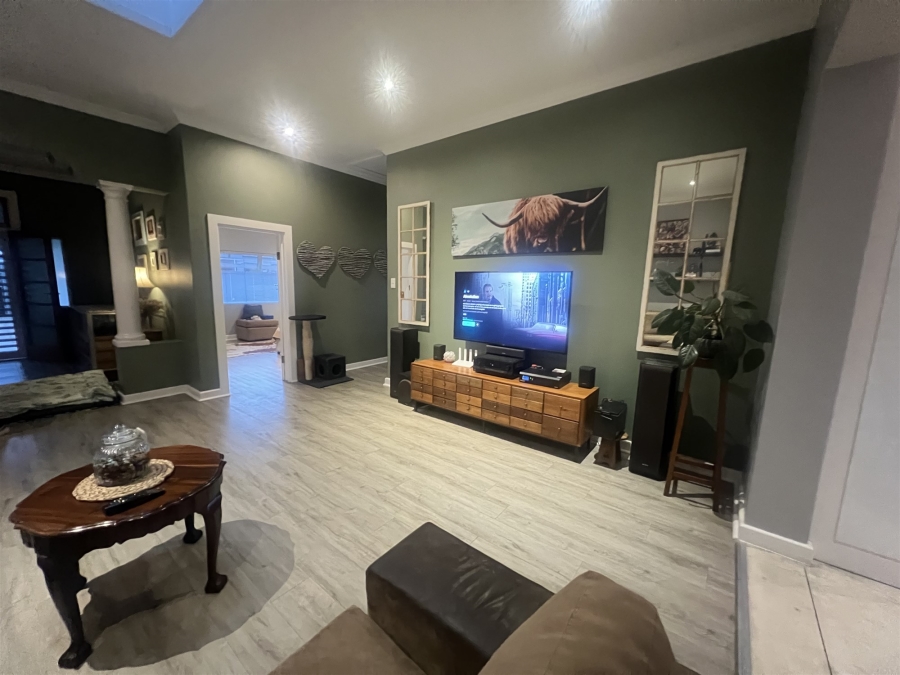 3 Bedroom Property for Sale in Berea Eastern Cape